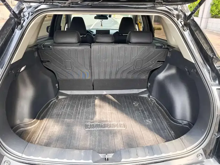 Toyota Frontlander Fenglanda 2024 2.0L CVT Leading Edition 2024 — миниатюра 4