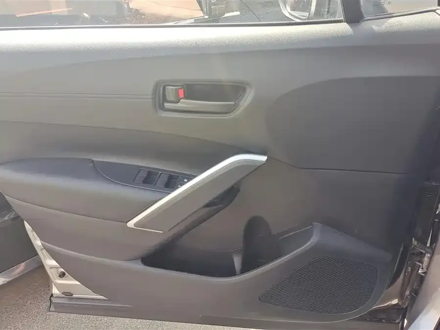 Toyota Corolla Corolla Sharp 2024 2.0L Elite Edition 2025 — миниатюра 4