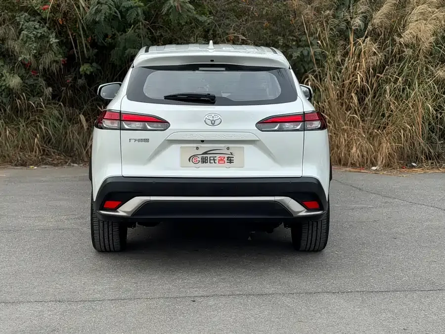 Toyota Frontlander Fenglanda 2022 2.0L CVT Luxury PLUS Edition 2022 — миниатюра 2