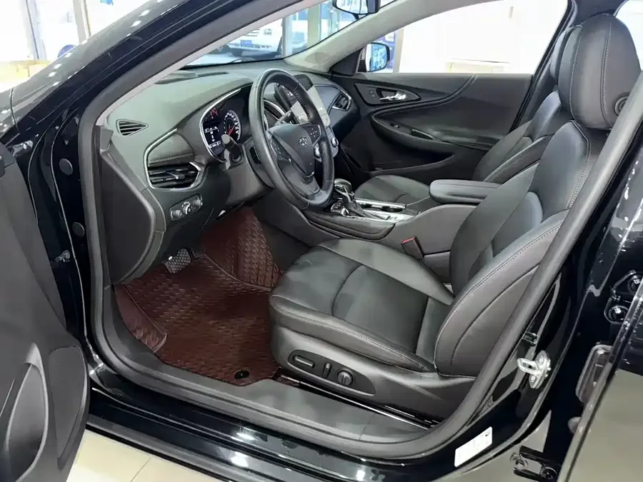 Chevrolet Malibu XL Malibu XL 2022 Redline 550T Automatic Sharp Edition 2022 — миниатюра 2