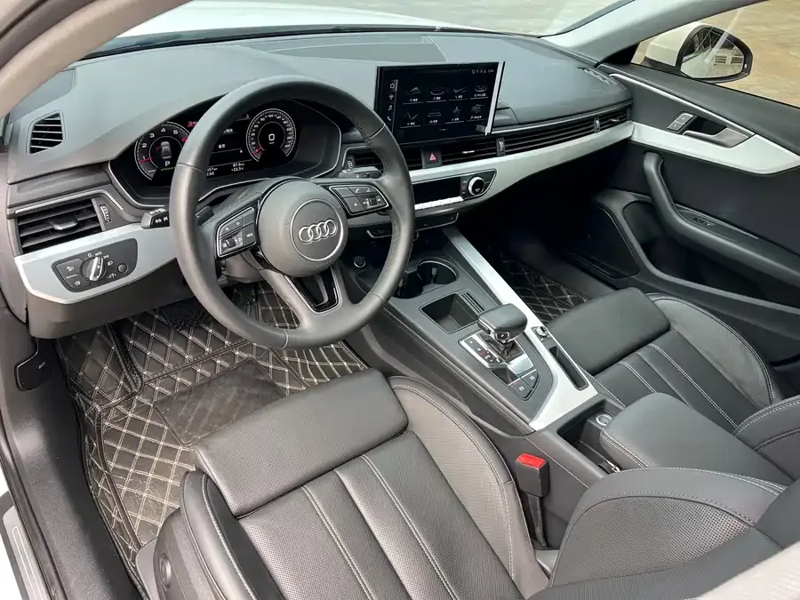 Audi a4 l 2024 40 TFSI Fashion Dynamic Edition 2024 — миниатюра 3