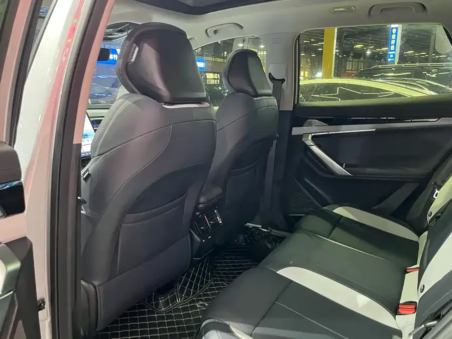 Geely Atlas L Boyue L 2024 1.5TD DCT Flagship Edition 2025 — миниатюра 5