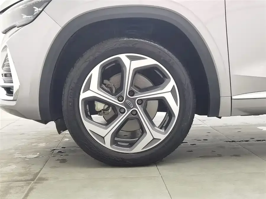 Geely Monjaro Xingyue L 2024 2.0TD DCT EVO 2WD Changfeng Edition 2024 — миниатюра 5