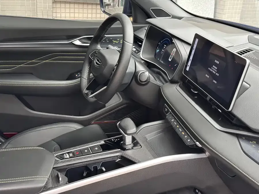 Geely Xingrui Xingrui 2024 1.5TD Longteng Edition 2024 — миниатюра 3