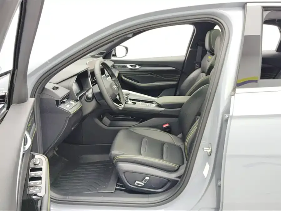 Geely Xingrui Xingrui 2023 1.5TD Fuyao Edition 2023 — миниатюра 3