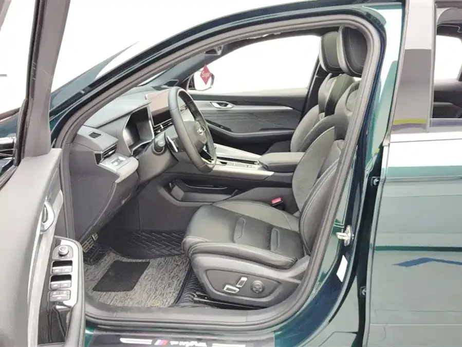 Geely Xingrui Xingrui 2023 2.0TD only available in green version 2023 — миниатюра 3