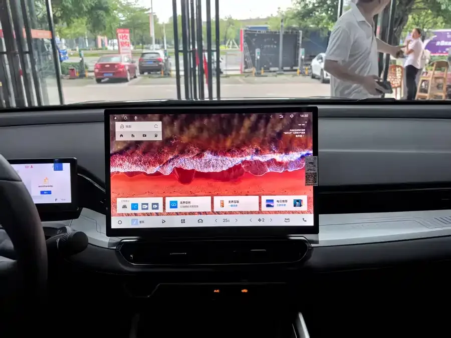 Geely Xingrui Xingrui 2025 Dongfangyao 1.5TD Fuyao Edition 2024 — миниатюра 4
