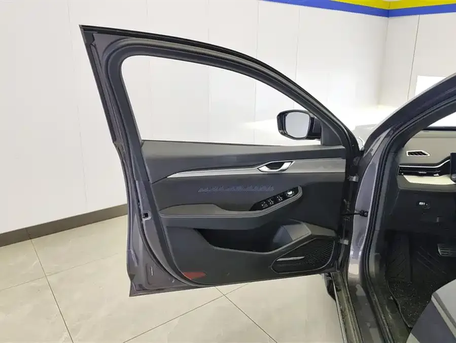 Geely Xingrui Xingrui 2025 Dongfangyao 2.0TD Star-gathering Edition 2025 — миниатюра 4
