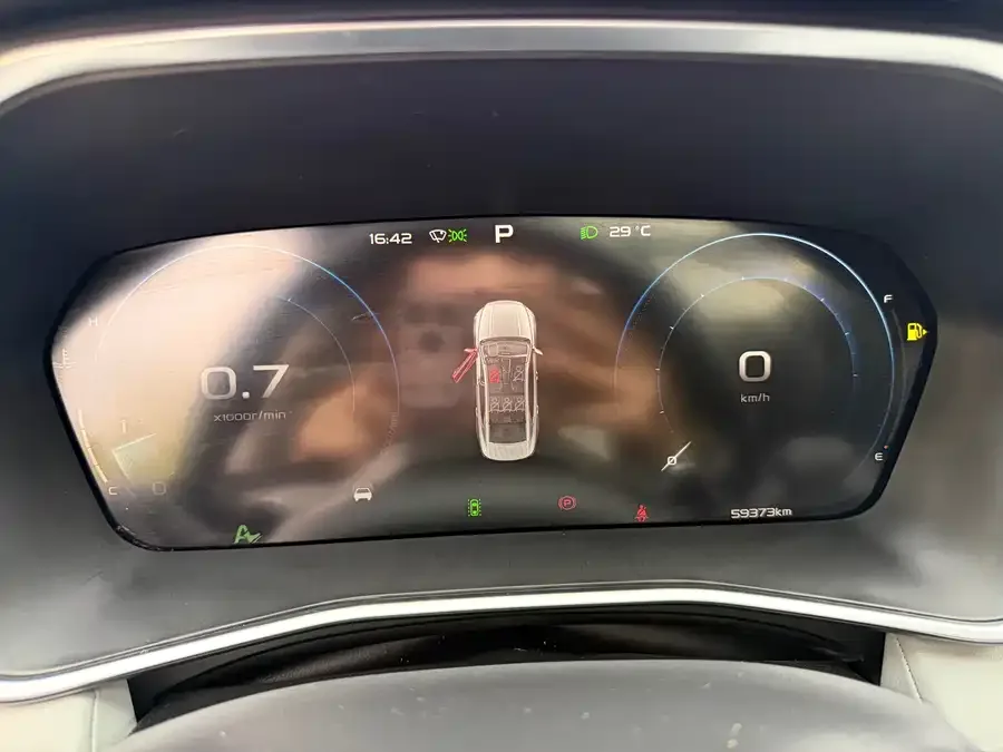 Geely Xingrui Xingrui 2023 2.0TD Premium Edition 2023 — миниатюра 3