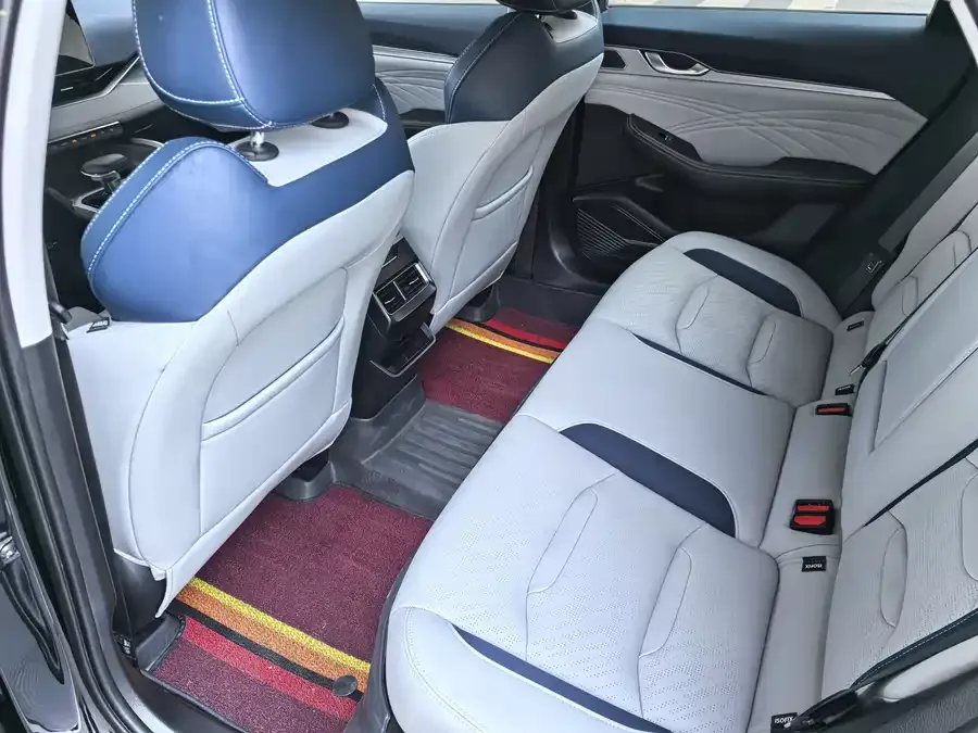 Geely Xingrui Xingrui 2023 2.0TD Premium Edition 2023 — миниатюра 2