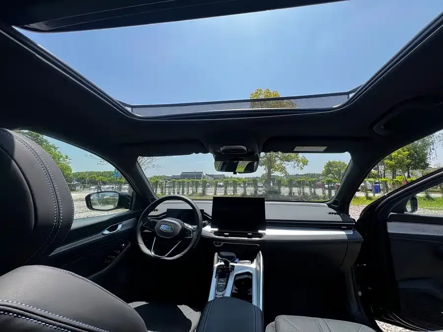 Geely Xingrui Xingrui 2025 Dongfangyao 1.5TD Jinghong Edition 2025 — миниатюра 3