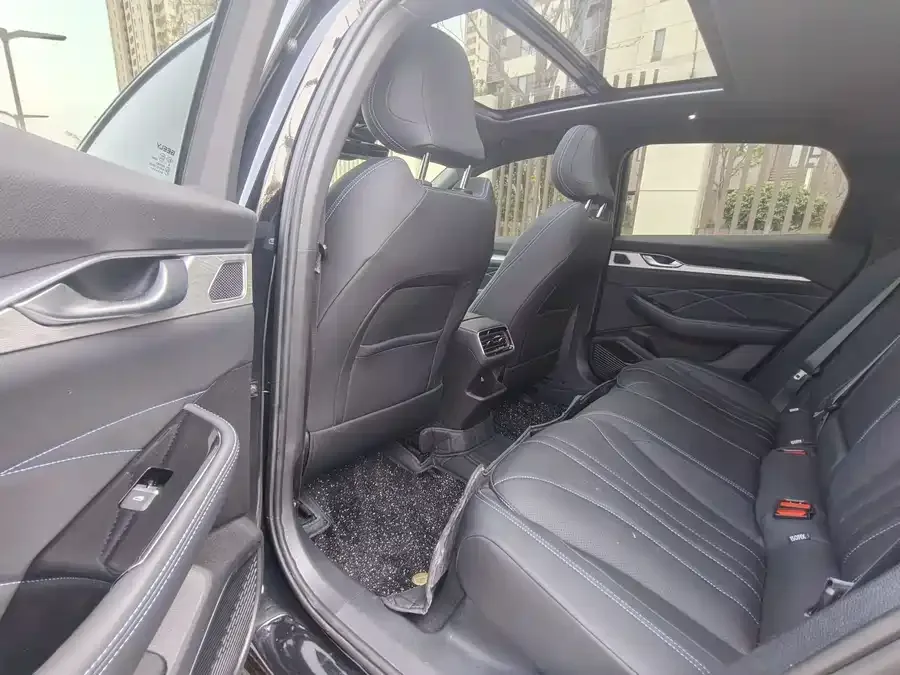 Geely Xingrui Xingrui 2026 Dongfang Yao 1.5TD Kunlun Edition 2026 — миниатюра 2
