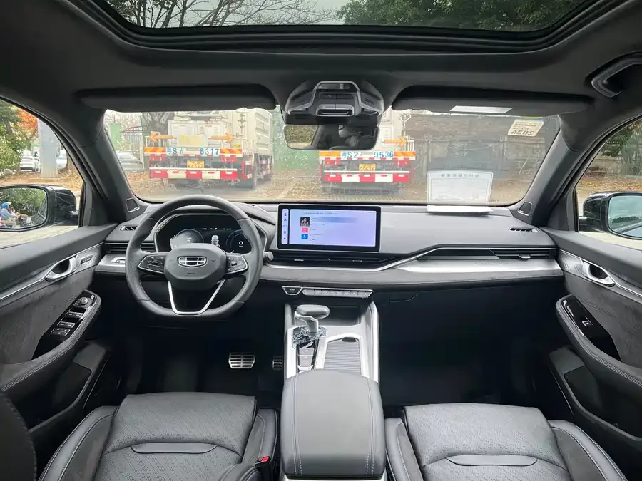 Geely Xingrui Xingrui 2024 2.0TD Xiaohan Edition 2024 — миниатюра 2