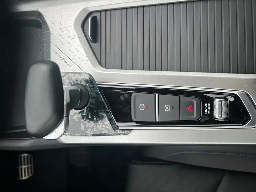 Geely Xingrui Xingrui 2024 2.0TD Xiaohan Edition 2024 — миниатюра 5