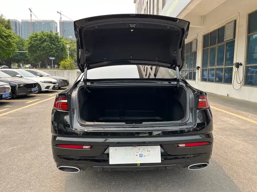 Geely Xingrui Xingrui 2023 2.0TD Premium Edition 2022 — миниатюра 4