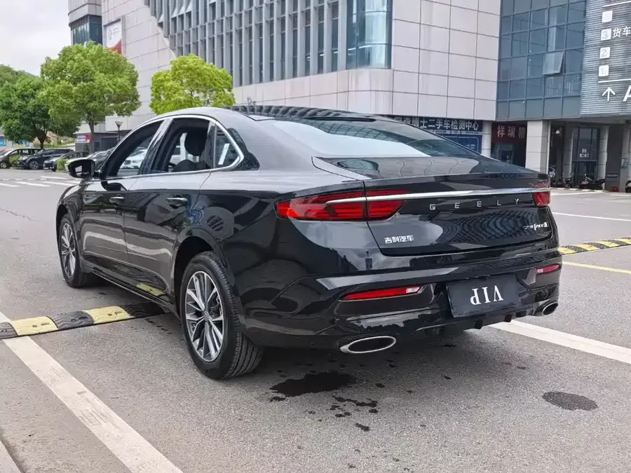 Geely Xingrui Xingrui 2026 Oriental Yao 1.5TD Jinghong Edition 2025 — миниатюра 3