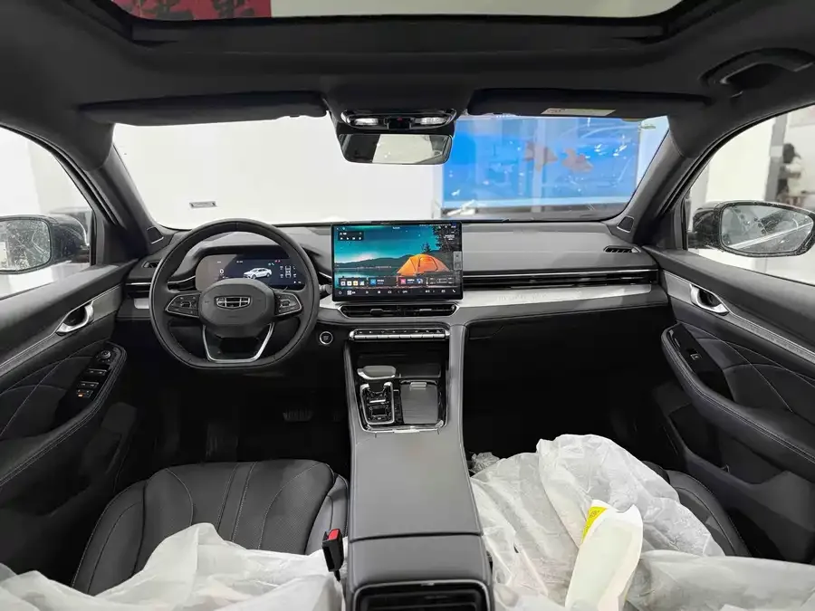 Geely Xingrui Xingrui 2026 Oriental Yao 1.5TD Fuyao Edition 2026 — миниатюра 2