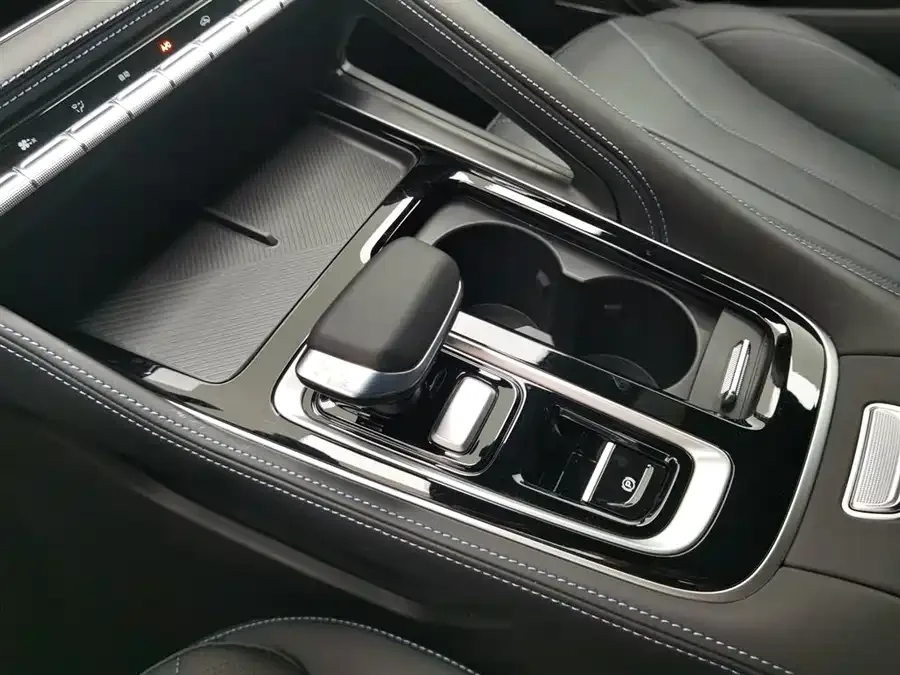 Geely Xingrui Xingrui 2026 Oriental Yao 1.5TD Fuyao Edition 2026 — миниатюра 4