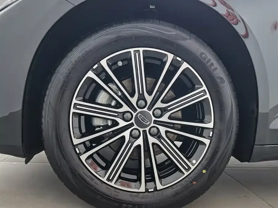 Geely Xingrui Xingrui 2026 Oriental Yao 1.5TD Fuyao Edition 2026 — миниатюра 5