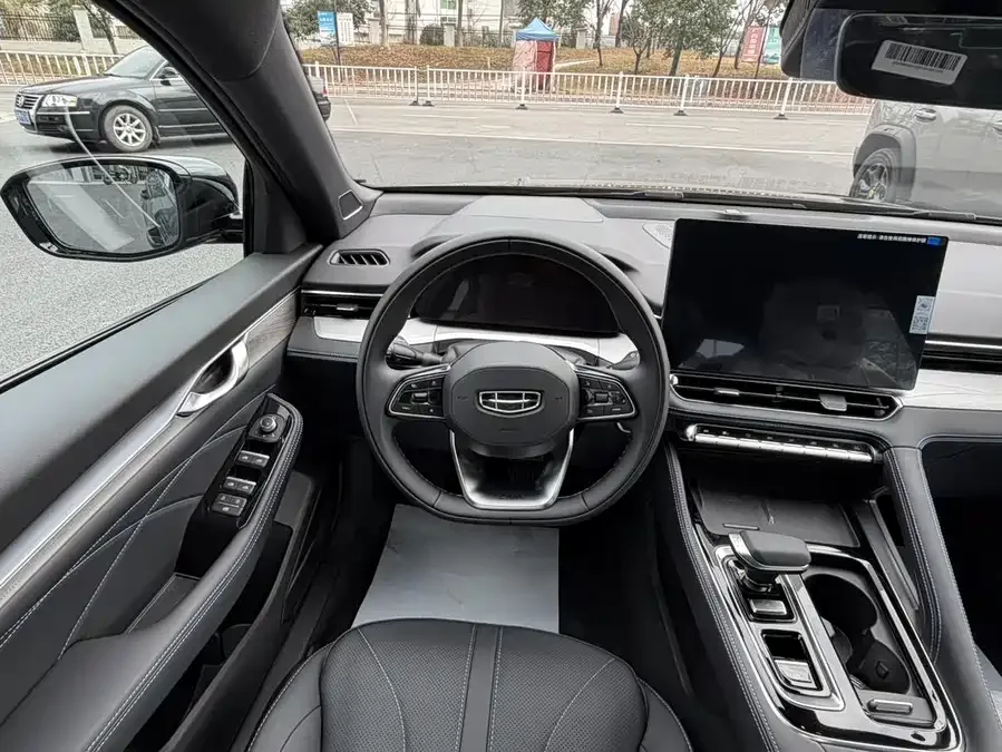 Geely Xingrui Xingrui 2026 Dongfang Yao 1.5TD Kunlun Edition 2026 — миниатюра 4