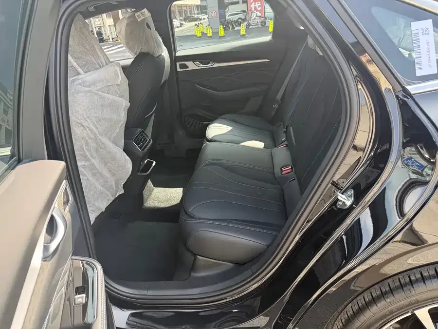 Geely Xingrui Xingrui 2026 Dongfang Yao 1.5TD Kunlun Edition 2026 — миниатюра 2