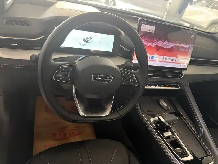 Geely Xingrui Xingrui 2026 Dongfang Yao 1.5TD Kunlun Edition 2026 — миниатюра 2