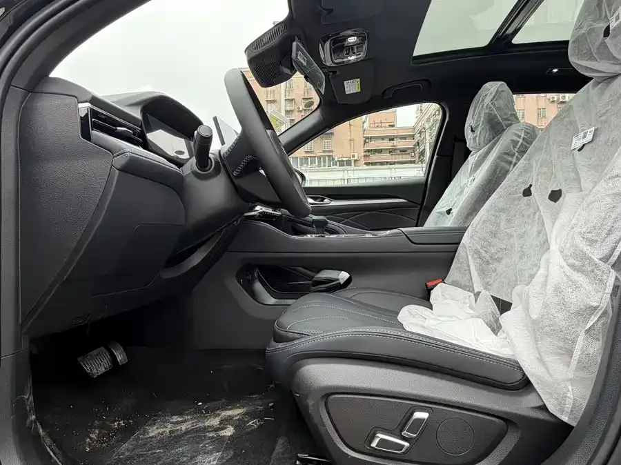 Geely Xingrui Xingrui 2026 Dongfang Yao 1.5TD Kunlun Edition 2026 — миниатюра 4