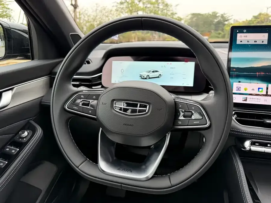 Geely Xingrui Xingrui 2026 Dongfang Yao 1.5TD Kunlun Edition 2026 — миниатюра 3