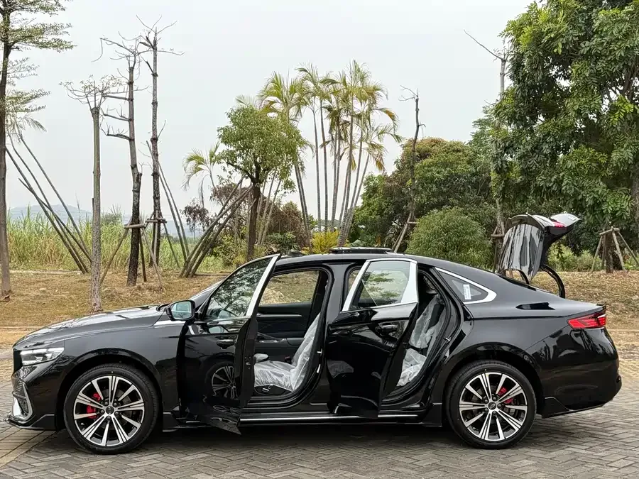 Geely Xingrui Xingrui 2026 Dongfang Yao 1.5TD Kunlun Edition 2026 — миниатюра 4