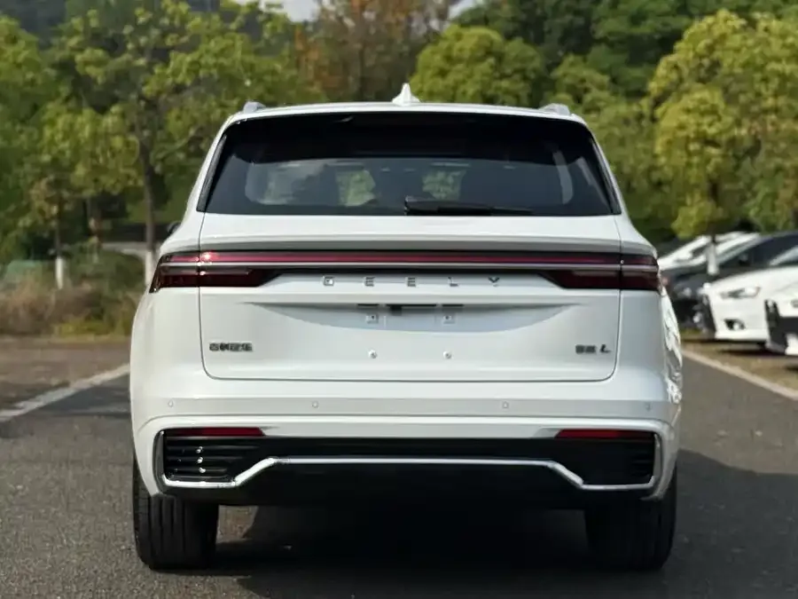 Geely Monjaro Xingyue L 2024 2.0TD DCT EVO 2WD Changfeng Edition 2026 — миниатюра 2