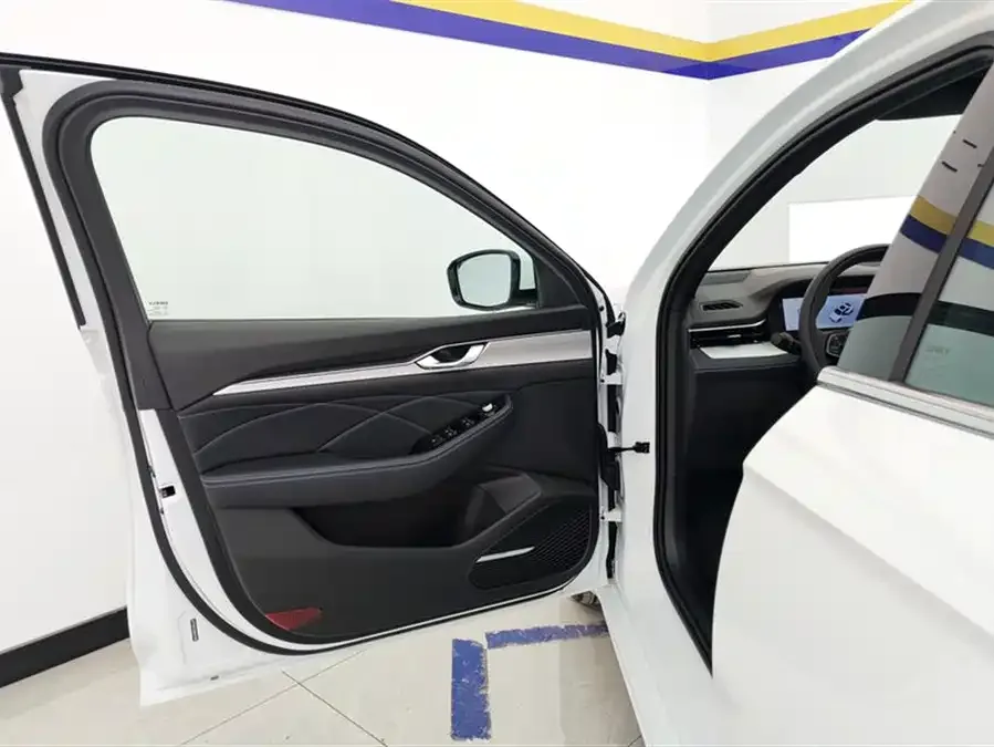 Geely Xingrui Xingrui 2026 Oriental Yao 1.5TD Fuyao Edition 2026 — миниатюра 4