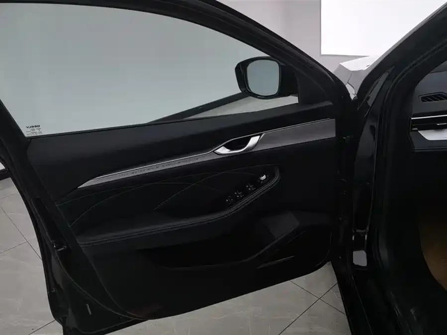 Geely Xingrui Xingrui 2026 Oriental Yao 1.5TD Fuyao Edition 2026 — миниатюра 4