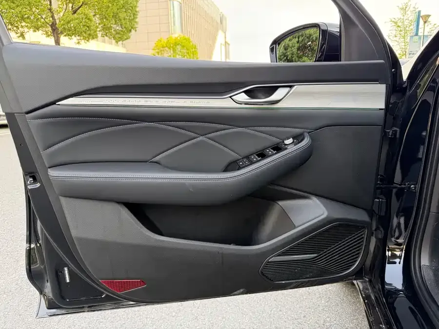 Geely Xingrui Xingrui 2026 Oriental Yao 1.5TD Fuyao Edition 2026 — миниатюра 2