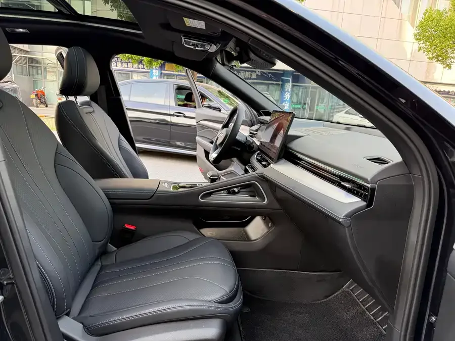 Geely Xingrui Xingrui 2026 Oriental Yao 1.5TD Fuyao Edition 2026 — миниатюра 4