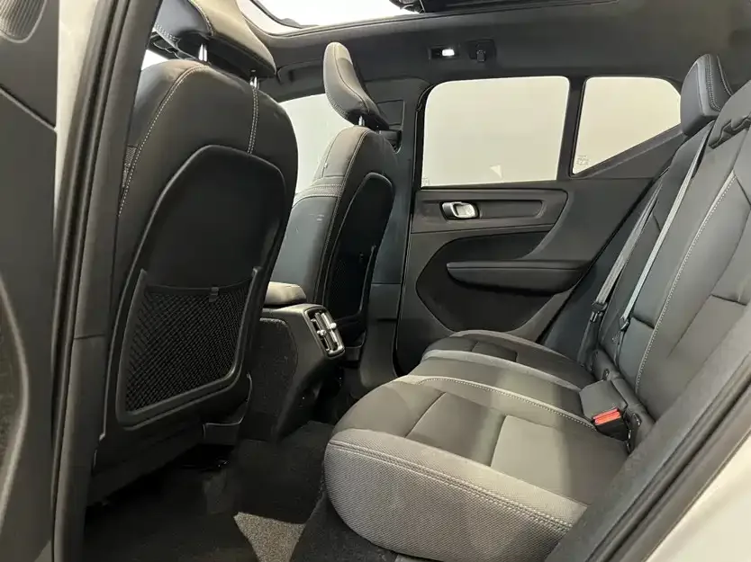 Volvo XC40 2023 B3 Smart Fashion Edition 2023 — миниатюра 2