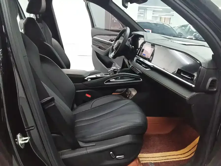 Geely Monjaro Xingyue L 2025 2.0TD Automatic Cloud Edition 2025 — миниатюра 2