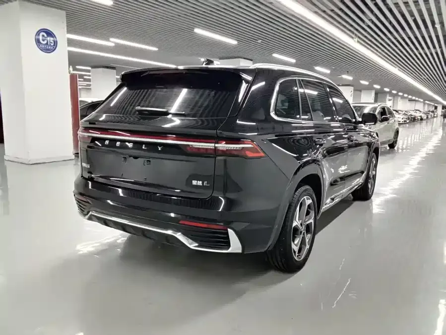 Geely Monjaro Xingyue L 2025 2.0TD Automatic Cloud Edition 2025 — миниатюра 5
