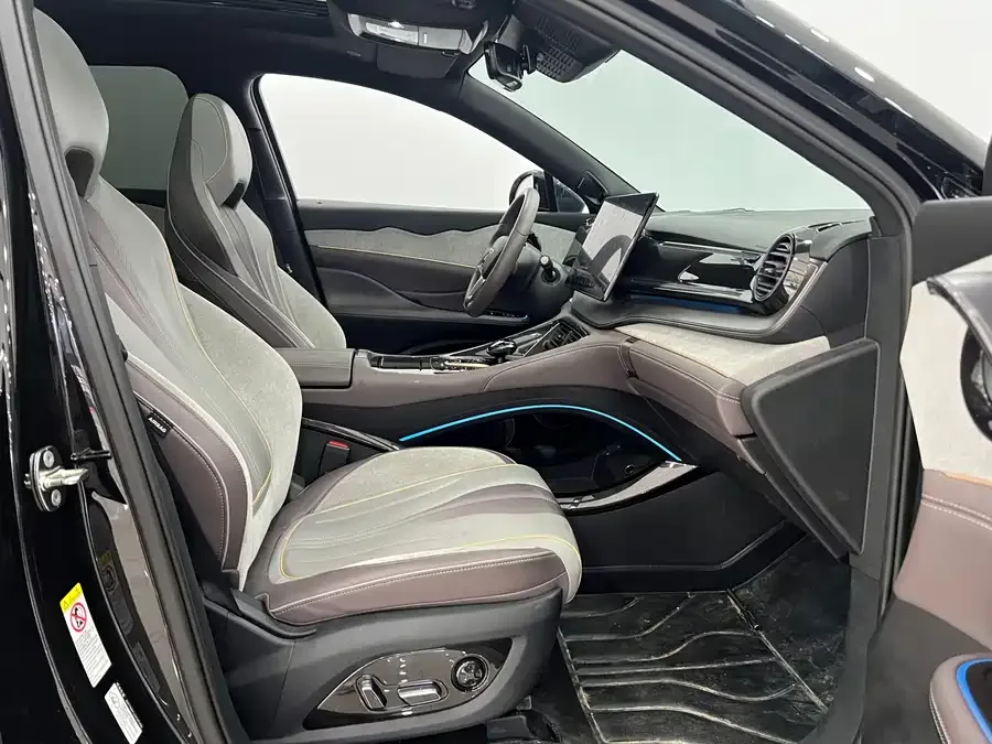 BYD frigate 07 Frigate 07 2024 Glory Edition DM-i 205KM Flagship 2024 — миниатюра 5