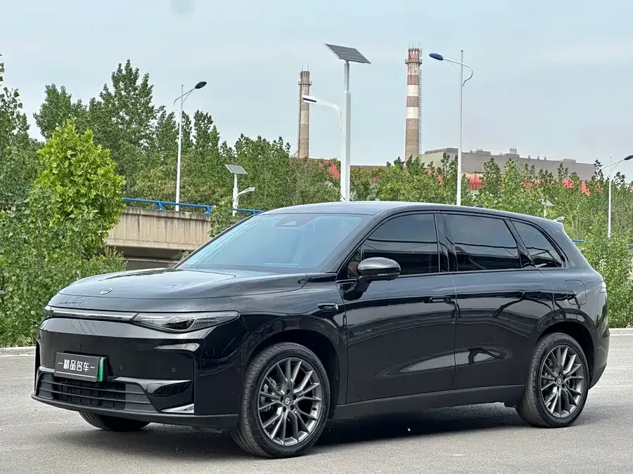 Leapmotor C10 Leapmotor C10 2026 605 Enjoy Edition 2025 — фото 1, купить с доставкой в Москву