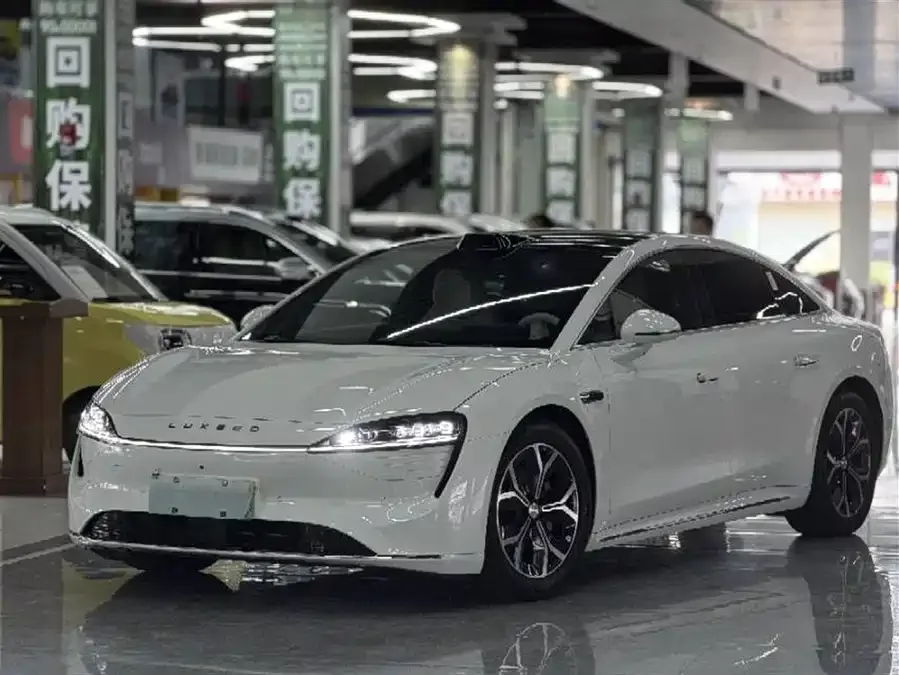 Smart world S7 Zhijie S7 2025 855km Max 2025 — фото 1, купить с доставкой в Москву