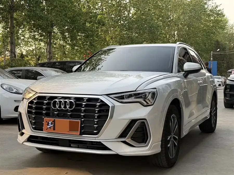 Audi Q3 2023 35 TFSI Fashion Dynamic Edition (1.4T) 2023 — фото 1, купить с доставкой в Москву