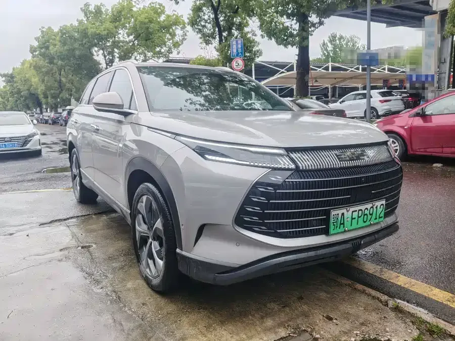 BYD frigate 07 Frigate 07 2024 Glory Edition DM-i 205KM Flagship 2024 — миниатюра 3