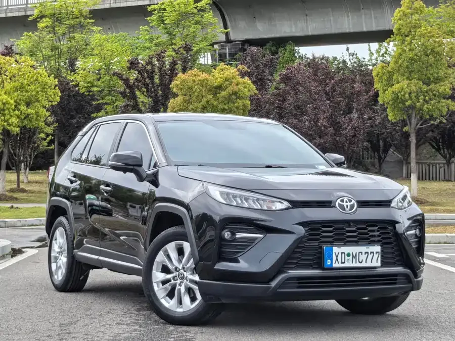 Toyota Wildlander Wildlander 2023 2.0L CVT 2WD Leading Edition 2023 — миниатюра 3