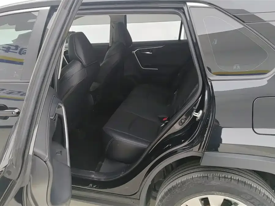 Toyota Wildlander Wildlander 2022 2.0L CVT 4WD Luxury Edition 2022 — миниатюра 5