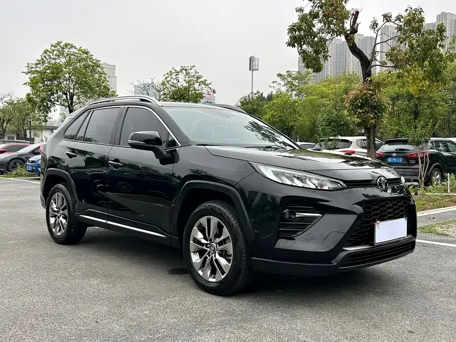 Toyota Wildlander Wildlander 2022 2.0L CVT 2WD Luxury PLUS Edition 2022 — миниатюра 3