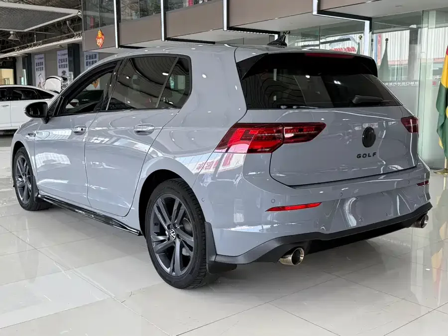 Volkswagen golf Golf 2021 280TSI DSG R-Line 2022 — миниатюра 3