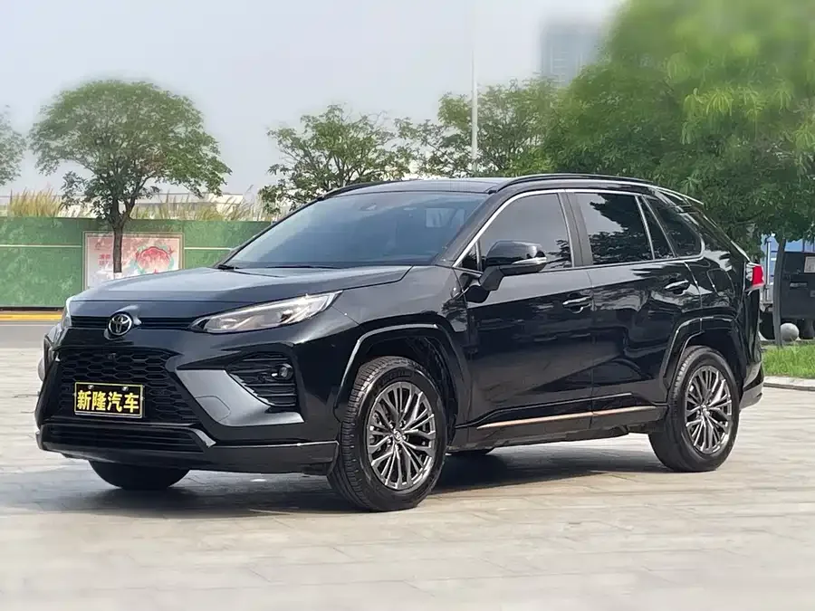 Toyota Wildlander Wildlander 2024 2.0L CVT 2WD Luxury PLUS Edition 2024 — миниатюра 4