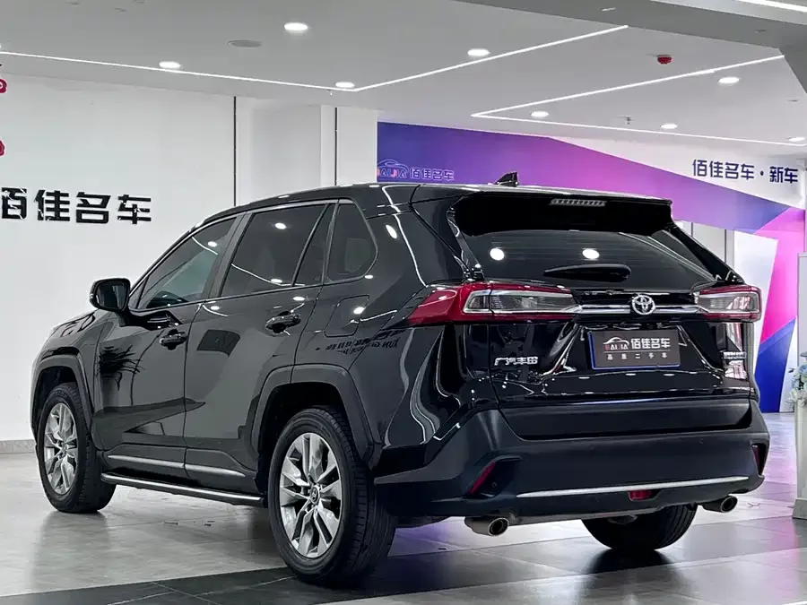 Toyota Wildlander Wildlander 2022 2.0L CVT 2WD Luxury Edition 2022 — миниатюра 4