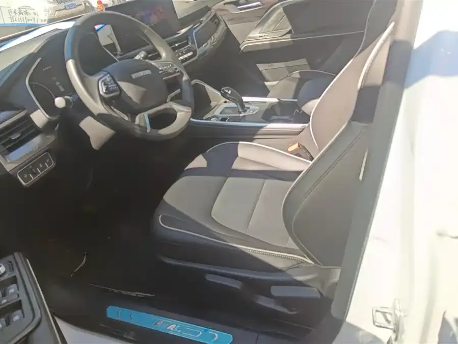 Haval H6 Haval H6 2025 1.5T National Trend Urban Edition 2025 — миниатюра 3