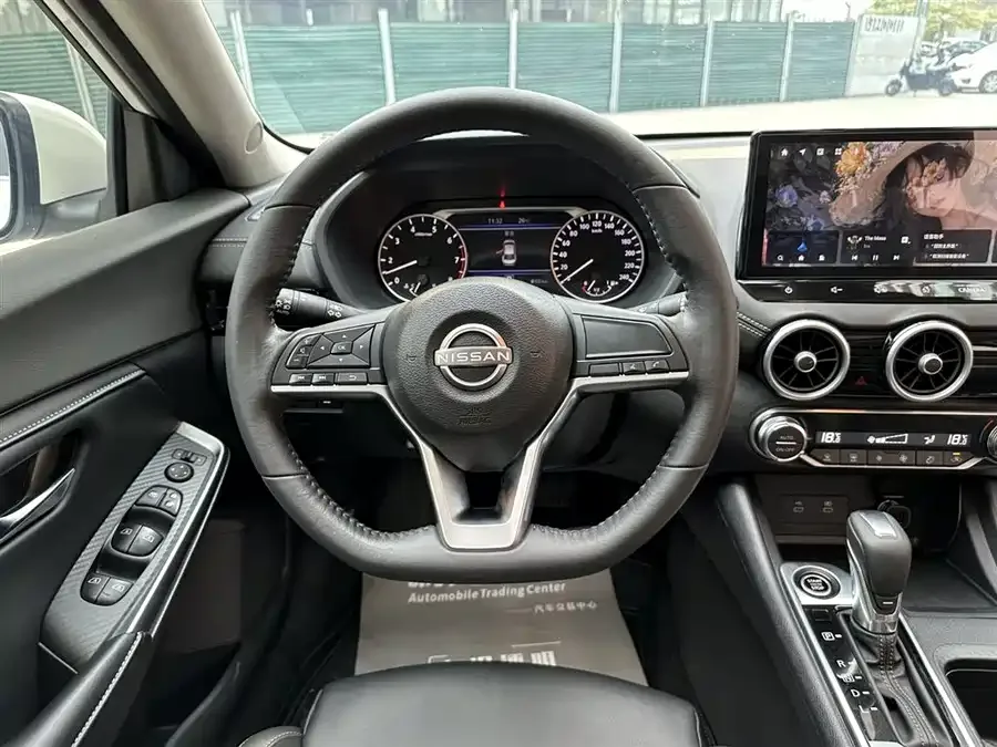 Nissan Sylphy Sylphy 2023 1.6L CVT Enjoy Edition 2024 — миниатюра 3